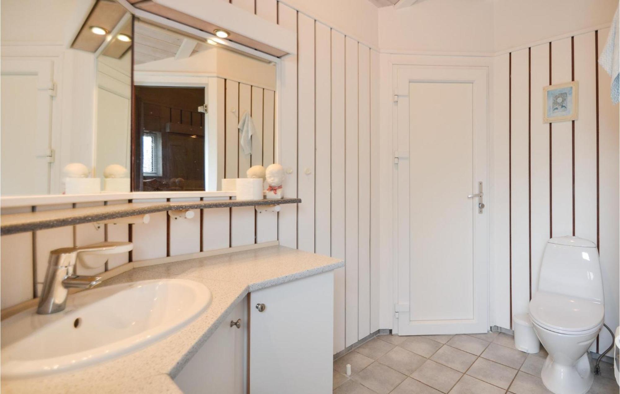 Amazing Home In Ebeltoft With Sauna 외부 사진